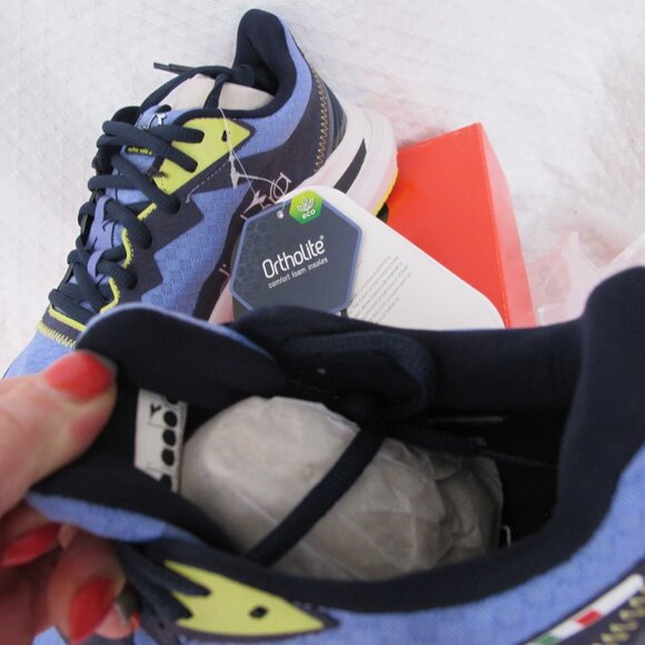 NIB - Diadora Mythos Blushield Volo 2 - Picture 6 of 10